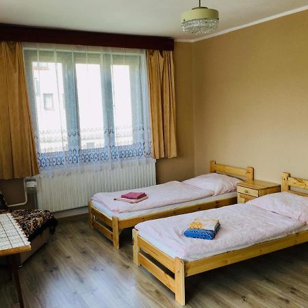 Rodinny Retro Domcek Дольний Кубін Екстер'єр фото
